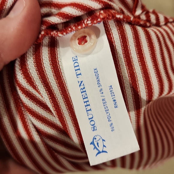Southern Tide Red Striped performancePolo Shirt sz M LIKE NEW - Picture 4 of 4